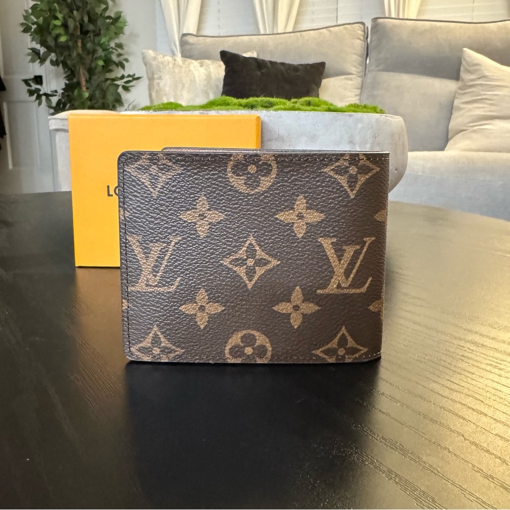 Louis Vuitton Multiple Monogram Slender Canvas Black Men’s Wallet - Picture 2 of 6